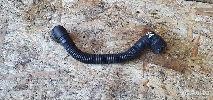 Трубка картерных газов Opel Zafira B 2005-2012