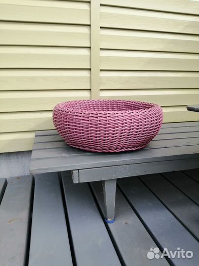 Лежанка для кошек из искусственного ротанга