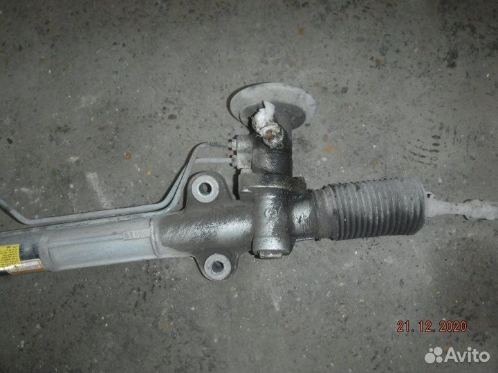 Рулевая рейка Hyundai Sonata G4JP 2005