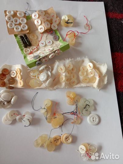 Пуговицы для шитья и коллекции