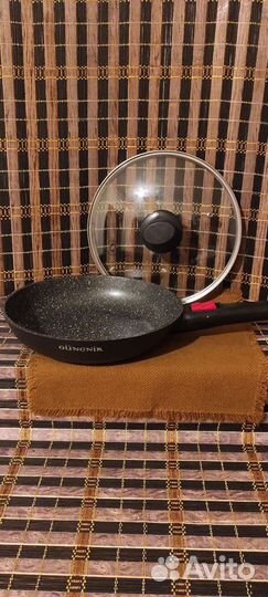 Сковорода 24 см