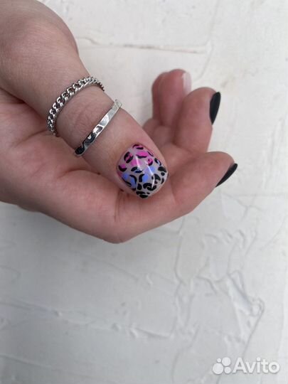 Маникюр, педикюр,наращивание ногтей