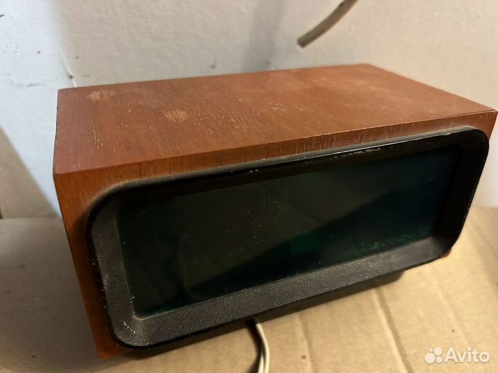 Часы электроника