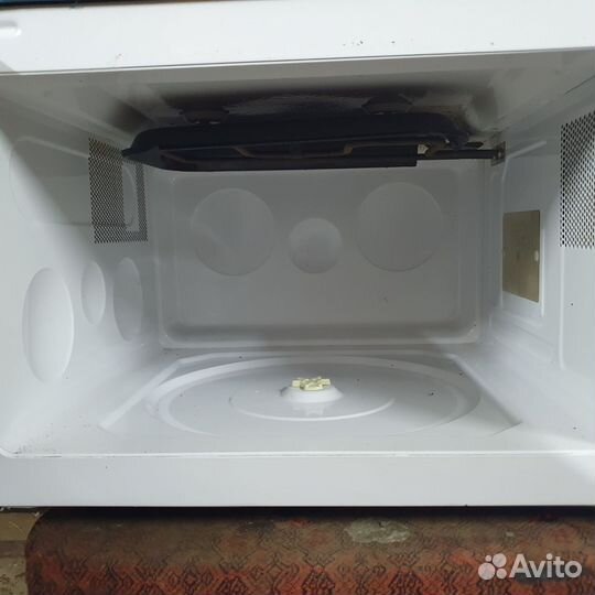 Микроволновка на запчасти