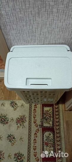 Корзина для белья 60л