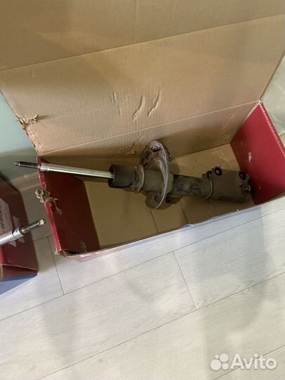 Передние стойки киа рио 4