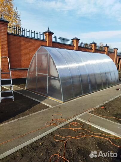 Теплица из поликарбоната