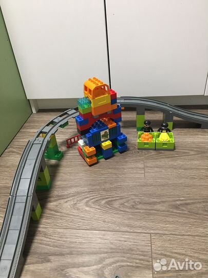 Lego duplo поезд