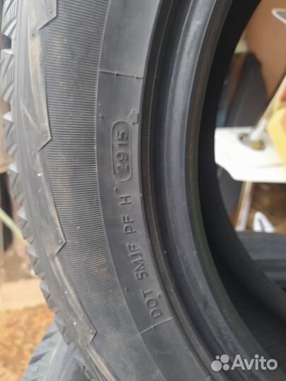 Hankook Winter I'Pike 225/60 R17