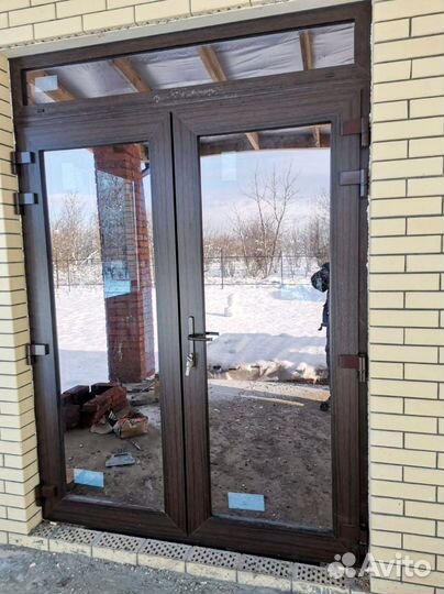 Пластиковые двери veka