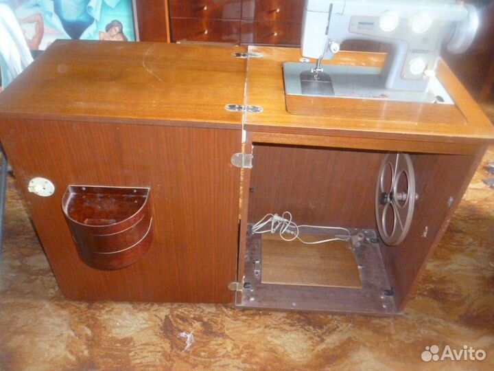 Швейная машинка подольск 142
