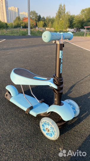Самокат с сидением, беговел