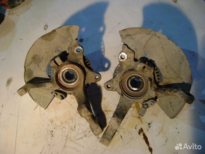 Кулак поворотный VW Polo 1999