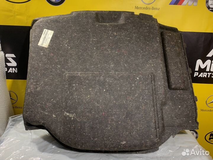 Обшивка пола багажника w212
