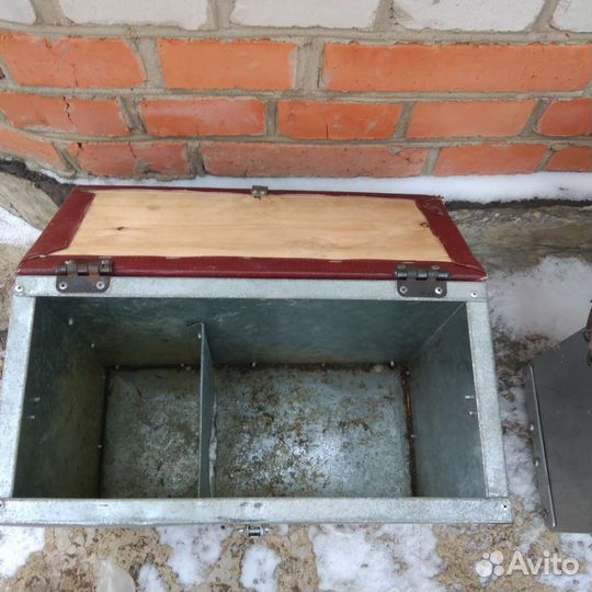 Зимний рыболовный ящик