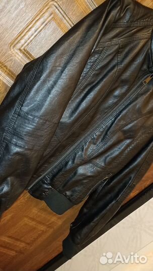 Кожаная куртка женская 42-44