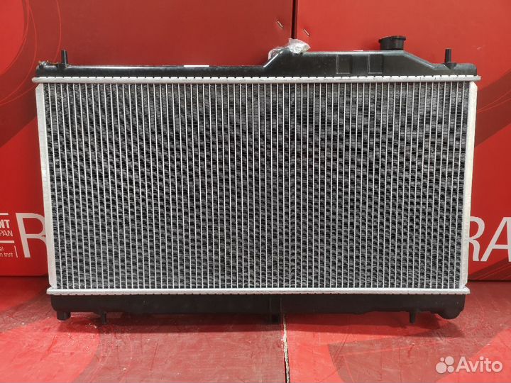 Радиатор двс Subaru Impreza GH