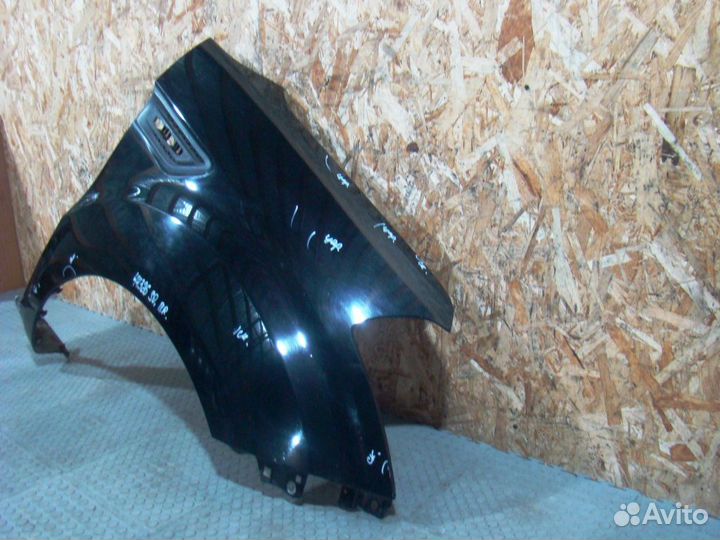 KIA Soul 1 Крыло переднее правое