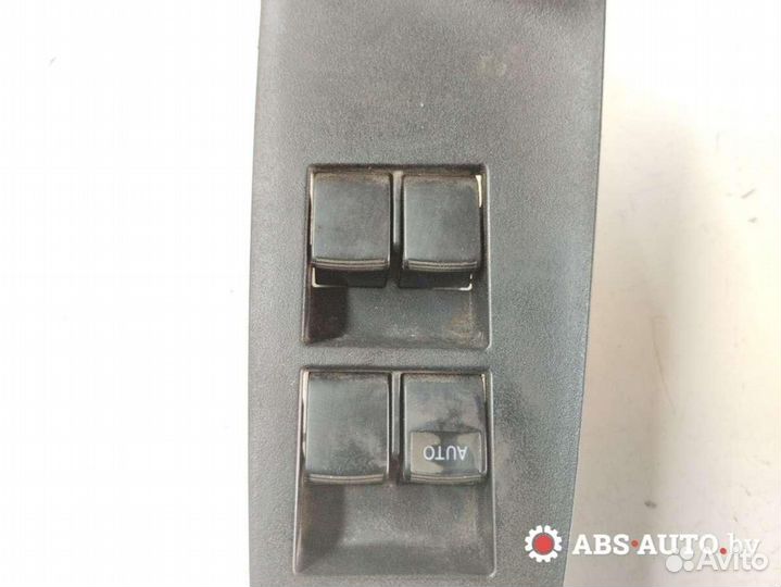 Блок управления стеклоподъемниками Toyota RAV4