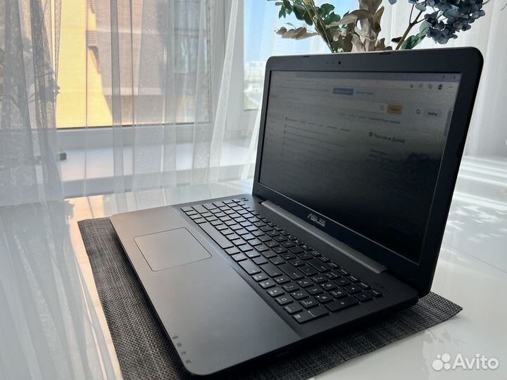 Ноутбук asus X 554L i5