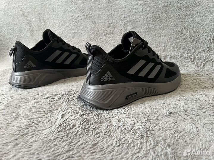 Кроссовки Adidas сетка