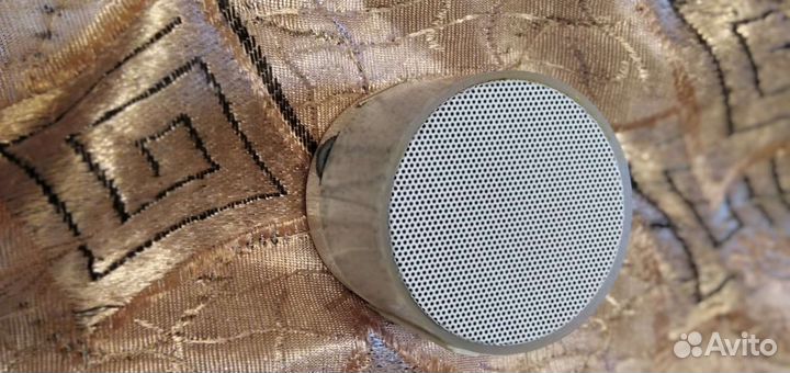 Блютуз колонка