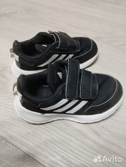 Кроссовки adidas 25 размер