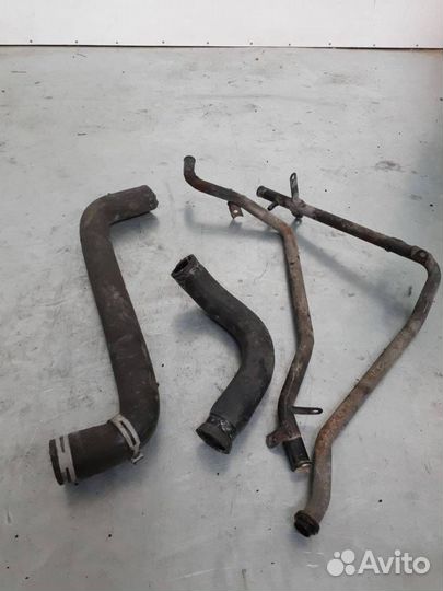 Патрубок охлаждения Saab 9-5 2-й рест. 2008