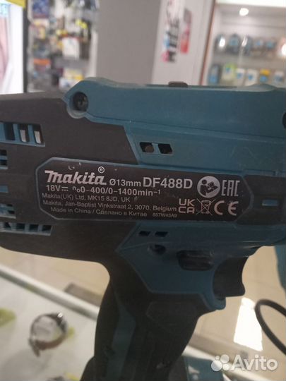 Шуруповёрт Makita DF488D