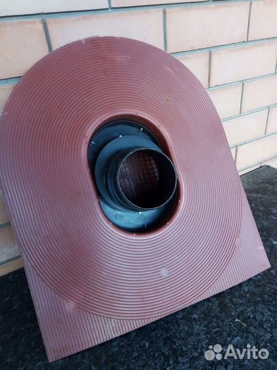 Вентилятор подкровельного пространства