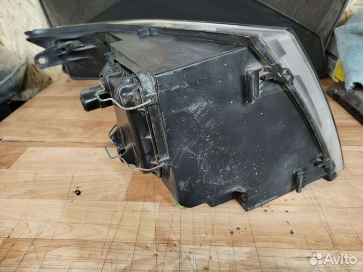 Фары на Ford transit