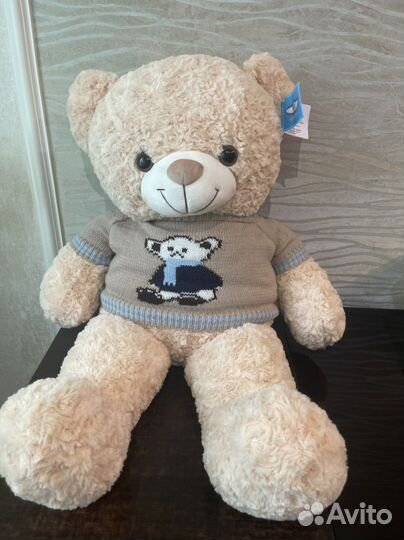 Плюшевый медведь