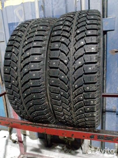 Bridgestone Blizzak Spike-01 205/55 R16 91H
