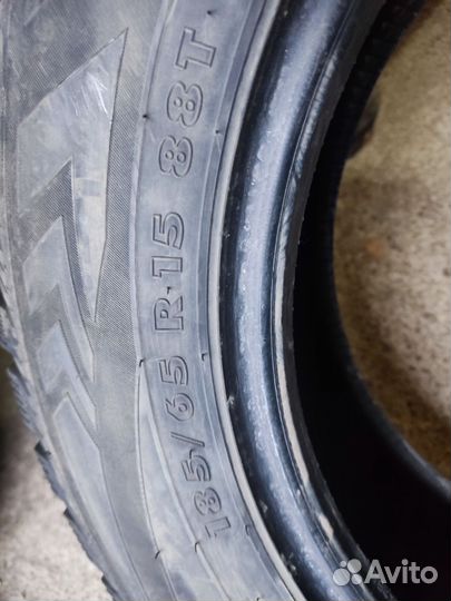 Nokian Tyres Hakkapeliitta 4 185/65 R15 88T