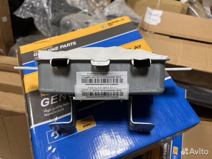 Подушка безопасности пассажира Geely Coolray