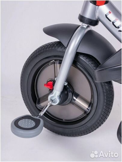 Трехколесный велосипед