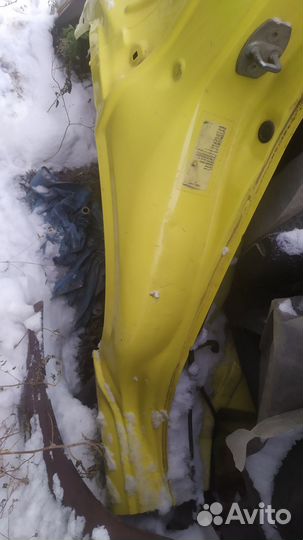 Peugeot 107 крыло заднее правое