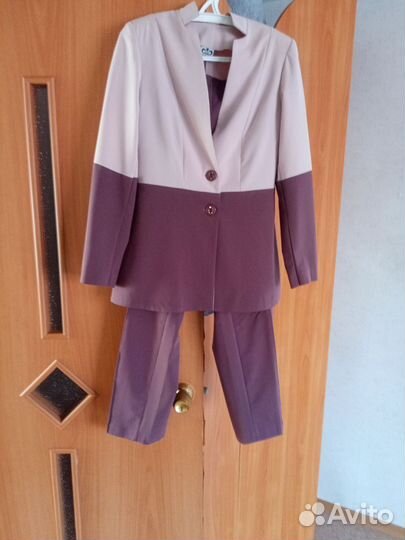 Костюм брючный