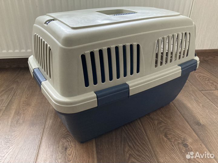 Переноска для кошек и собак Clipper 3 Cayman