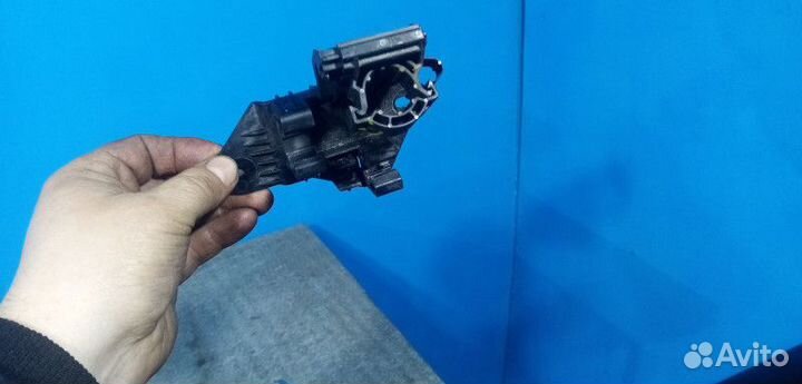 Кронштейн кондиционера Skoda Rapid