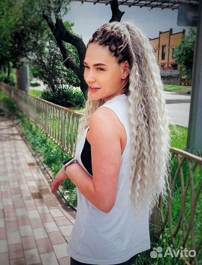 Афролоконы, афрокосы, дредолоконы