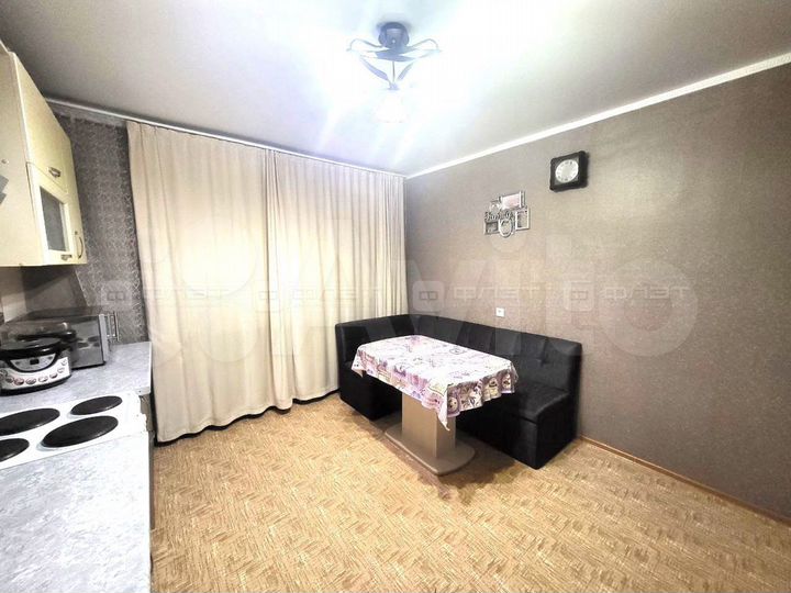 2-к. квартира, 65 м², 11/18 эт.