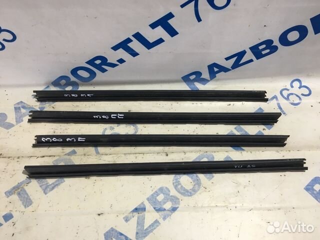 Уплотнитель стекла внутренний citroen C4 1.6 ат хе