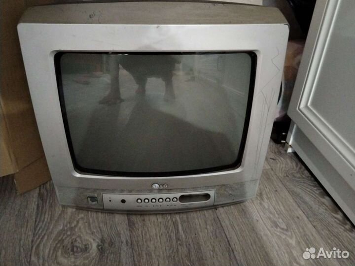 Телевизор lg на запчасти