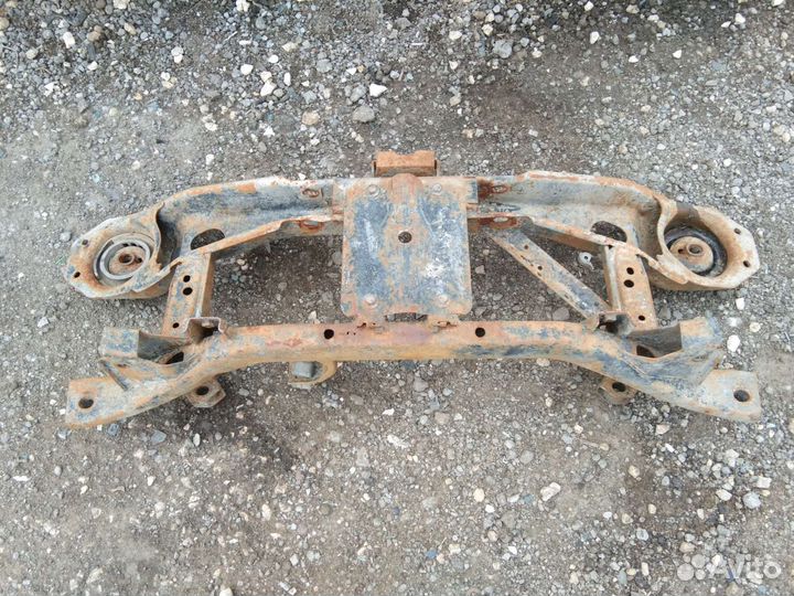 Подрамник задний Мазда 3 BK