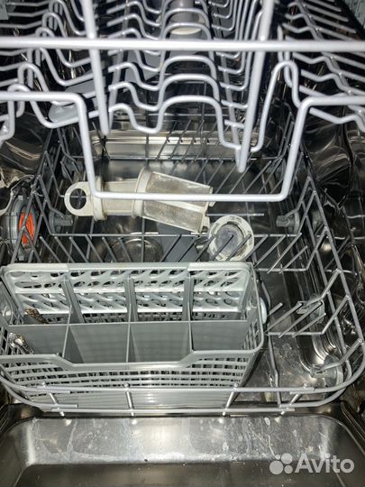 Встраиваемая посудомоечная машина electrolux