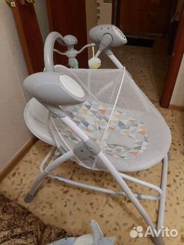 Колыбель и стульчик для кормления