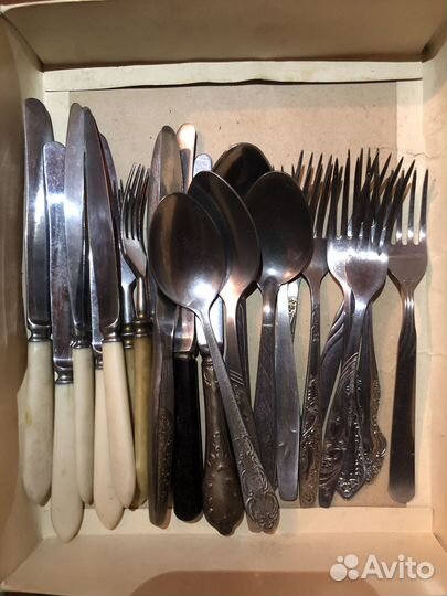 Столовые приборы