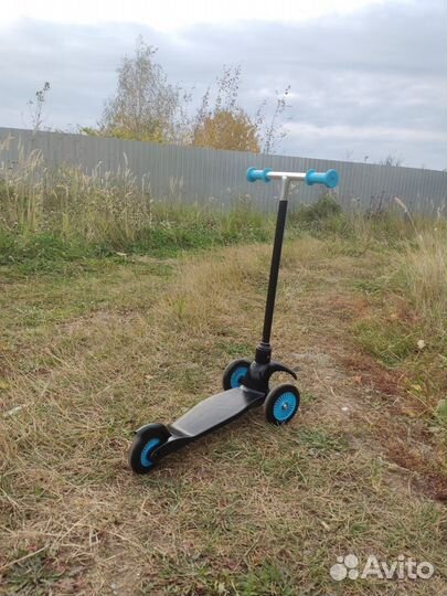 Самокат детский трехколесный