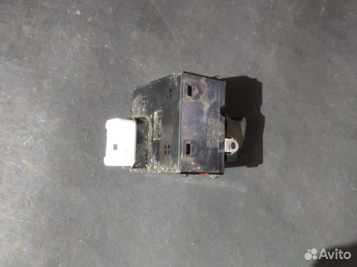 Кнопка эсп Hyundai Solaris 2